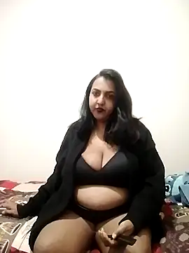 Snapshot of IndianBearxx chatting on 05-07-26, 05:07 IndianBearxx online show from 05-07-26, 05:07