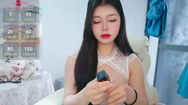 -XiaoYu-777 online show from 03-24-26, 07:35