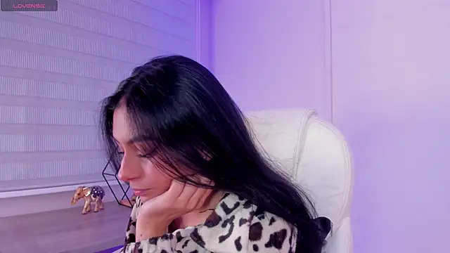 lilith petit  online show from 04-21-26, 01:28