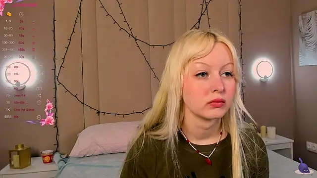 AdeleSilvy online show from 05-01-26, 01:32