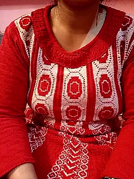 Snapshot of Soni_299 chatting on 02-19-26, 07:59 Soni 299 online show from 02-19-26, 07:59