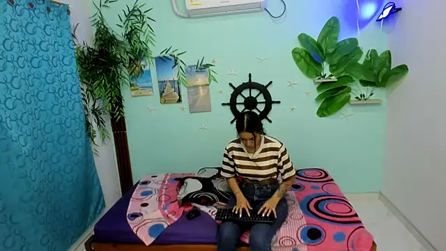 lucerodelamanana343 online show from 02-18-26, 07:21