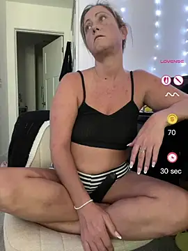 FoxyMillie online show from 07-25-26, 03:53