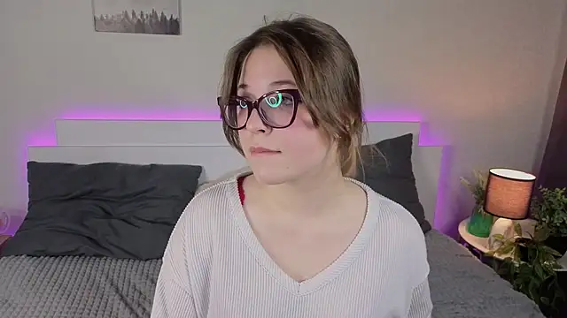 Next2Marie online show from 06-13-26, 06:44