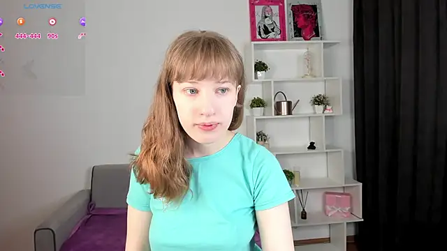 Snapshot of tracy_aw chatting on 02-11-26, 02:49 tracy aw online show from 02-11-26, 02:49