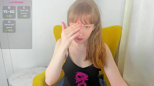 Snapshot of tracy_aw chatting on 03-07-26, 05:59 tracy aw online show from 03-07-26, 05:59