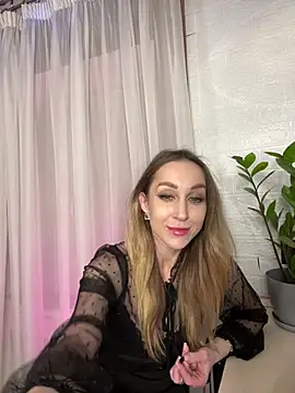 Snapshot of AnesaKis chatting on 01-16-26, 12:03 AnesaKis online show from 01-16-26, 12:03