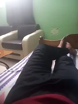 deshi9inch9 online show from 06-06-26, 07:07