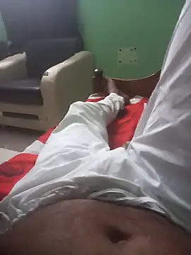 deshi9inch9 online show from 06-12-26, 07:13