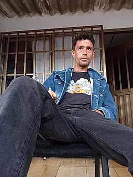 torvyHot online show from 03-08-26, 12:31