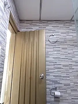 torvyHot online show from 04-13-26, 07:52