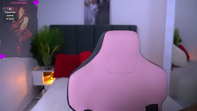 Snapshot of goldenatlasX chatting on 03-02-26, 11:11 goldenatlasX online show from 03-02-26, 11:11