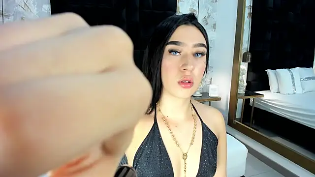 Snapshot of emily_clarkk_ chatting on 02-23-26, 07:11 emily clarkk online show from 02-23-26, 07:11