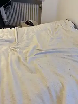 Snapshot of SweetDanger_lvx chatting on 03-10-26, 06:02 SweetDanger lvx online show from 03-10-26, 06:02