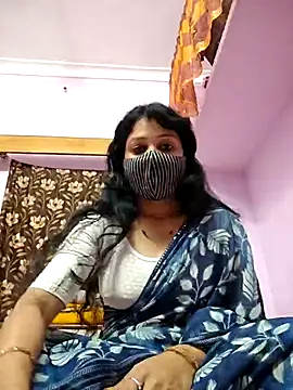 Snapshot of Priyaji7575 chatting on 02-02-26, 06:01 Priyaji7575 online show from 02-02-26, 06:01