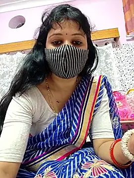 Snapshot of Priyaji7575 chatting on 02-18-26, 05:47 Priyaji7575 online show from 02-18-26, 05:47