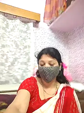 Snapshot of Priyaji7575 chatting on 03-02-26, 10:00 Priyaji7575 online show from 03-02-26, 10:00