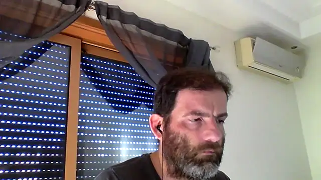 Snapshot of _grj1 chatting on 02-26-26, 08:57 grj1 online show from 02-26-26, 08:57