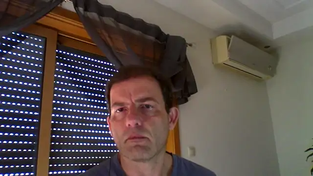 Snapshot of _grj1 chatting on 03-05-26, 09:16 grj1 online show from 03-05-26, 09:16