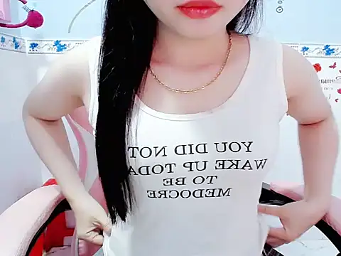 Snapshot of Anna_sexyY_ chatting on 01-14-26, 04:07 Anna sexyY online show from 01-14-26, 04:07