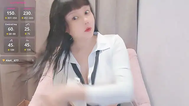 Mia-zhan online show from 02-27-26, 10:32