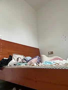 Snapshot of Sini-ii chatting on 05-21-26, 03:24 Sini-ii online show from 05-21-26, 03:24