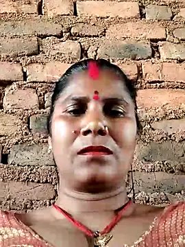 Hot di97 online show from 02-24-26, 10:46