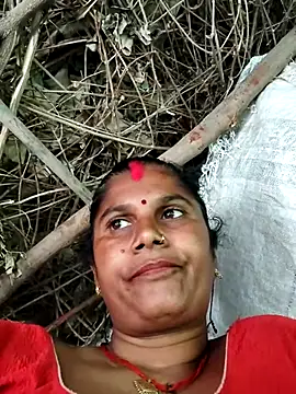 Hot di97 online show from 07-12-26, 03:19