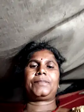 Hot di97 online show from 07-19-26, 02:43
