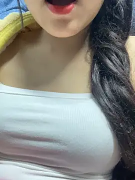 Snapshot of Bebun chatting on 01-15-26, 02:38 Bebun online show from 01-15-26, 02:38