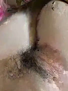 Snapshot of Bebun chatting on 02-14-26, 11:23 Bebun online show from 02-14-26, 11:23