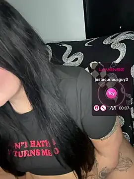 Snapshot of Miss_CurvesXXX chatting on 06-21-26, 12:19 Miss CurvesXXX online show from 06-21-26, 12:19
