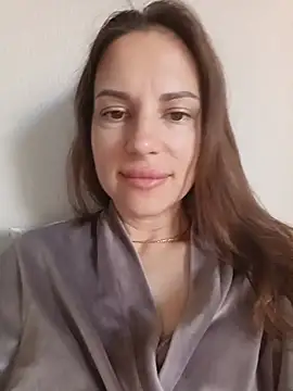 She-Moon online show from 06-11-26, 05:27