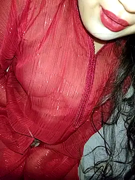 Snapshot of Sexy-Mouna chatting on 01-12-26, 06:02 Sexy-Mouna online show from 01-12-26, 06:02