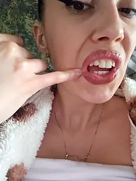 Virgin Pussy SquirtX online show from 02-16-26, 11:39