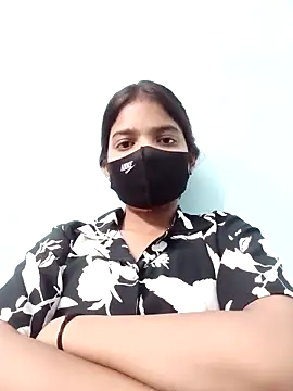 Snapshot of College--girl chatting on 03-14-26, 05:07 College--girl online show from 03-14-26, 05:07