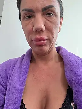 Missolevelvet online show from 03-30-26, 09:32