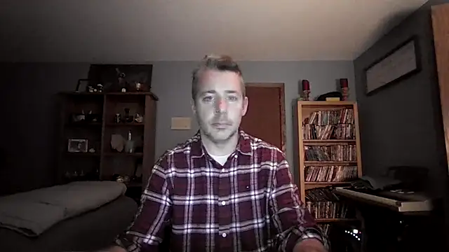 Snapshot of chrisw8140 chatting on 02-17-26, 04:53 chrisw8140 online show from 02-17-26, 04:53