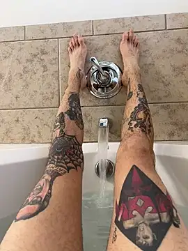 Snapshot of brngitdwn chatting on 02-20-26, 08:20 brngitdwn online show from 02-20-26, 08:20