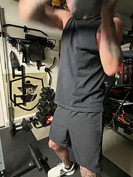 Snapshot of brngitdwn chatting on 04-09-26, 05:18 brngitdwn online show from 04-09-26, 05:18