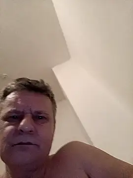 Snapshot of Borgio123 chatting on 03-05-26, 01:45 Borgio123 online show from 03-05-26, 01:45