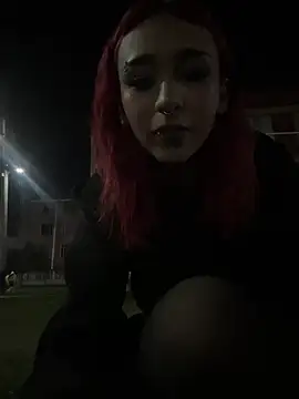 Snapshot of iriis chatting on 01-16-26, 12:25 iriis online show from 01-16-26, 12:25