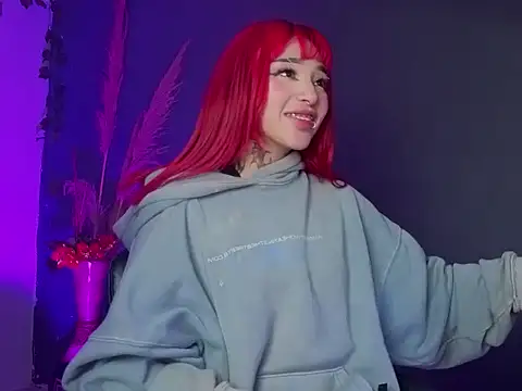 Snapshot of iriis chatting on 02-12-26, 07:03 iriis online show from 02-12-26, 07:03