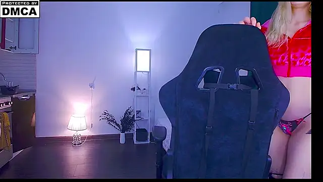 Snapshot of sailormoon666_ chatting on 05-18-26, 01:45 sailormoon666 online show from 05-18-26, 01:45