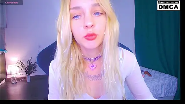 sailormoon666  online show from 07-12-26, 01:07