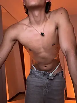 Snapshot of emilio_rivs chatting on 01-19-26, 04:27 emilio rivs online show from 01-19-26, 04:27