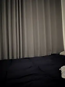 Snapshot of jerrybba chatting on 01-15-26, 11:30 jerrybba online show from 01-15-26, 11:30