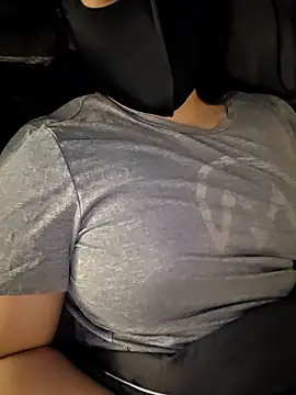 Snapshot of jerrybba chatting on 02-07-26, 02:37 jerrybba online show from 02-07-26, 02:37