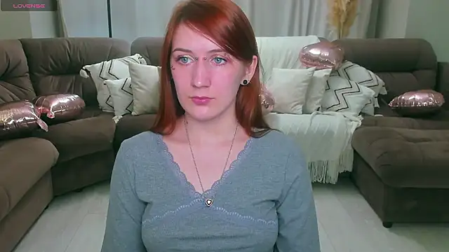 Snapshot of Polly_Sweet chatting on 03-05-26, 06:15 Polly Sweet online show from 03-05-26, 06:15