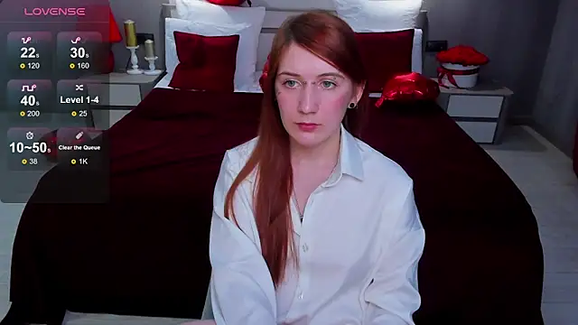 Snapshot of Polly_Sweet chatting on 03-10-26, 06:35 Polly Sweet online show from 03-10-26, 06:35